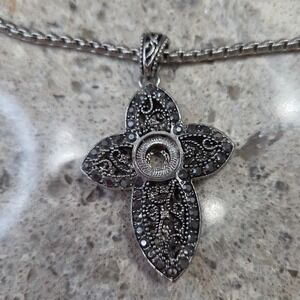 Silver Tone Cross Pendant‎ Necklace Rhinestone Religious Jewelry Women